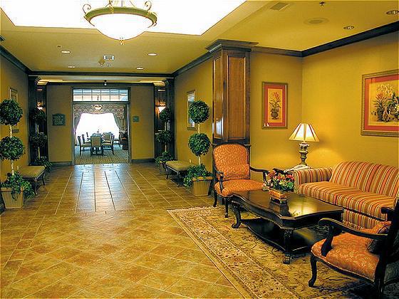 Holiday Inn Express & Suites Tupelo By Ihg Interiør bilde