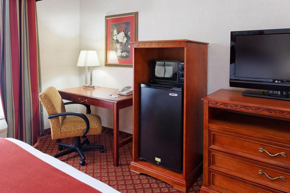 Holiday Inn Express & Suites Tupelo By Ihg Rom bilde
