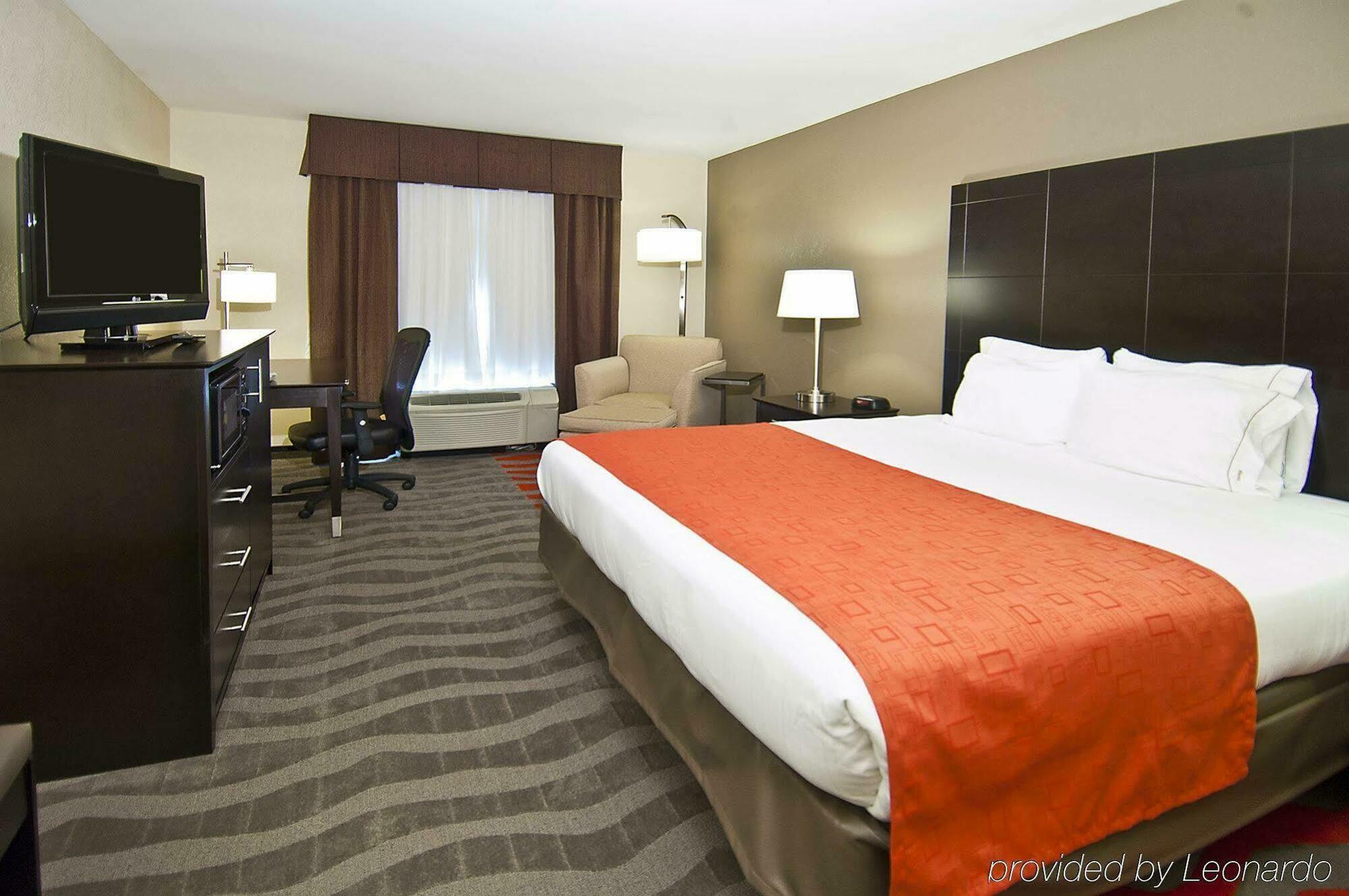 Holiday Inn Express & Suites Tupelo By Ihg Rom bilde